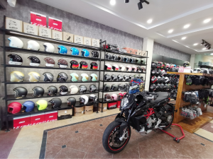 Motor store địa chỉ mua mũ bảo hiểm chất lượng tại Hà Nội